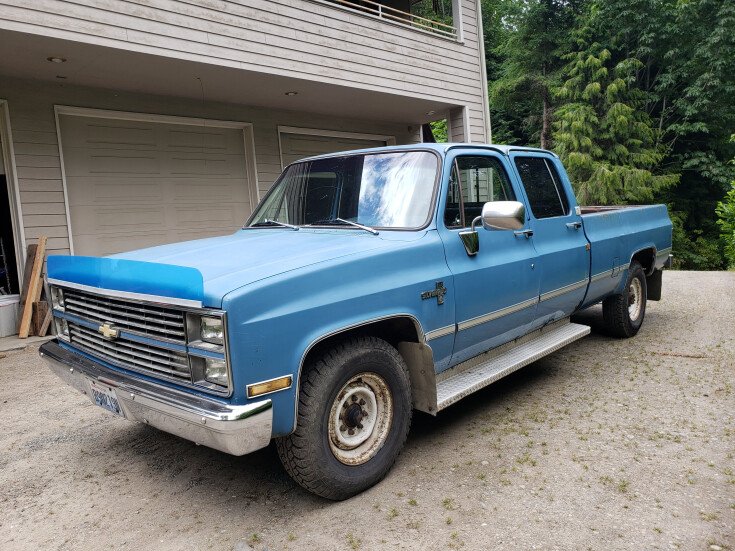 Thumbnail Photo undefined for 1984 Chevrolet C/K Truck 2WD Crew Cab 2500